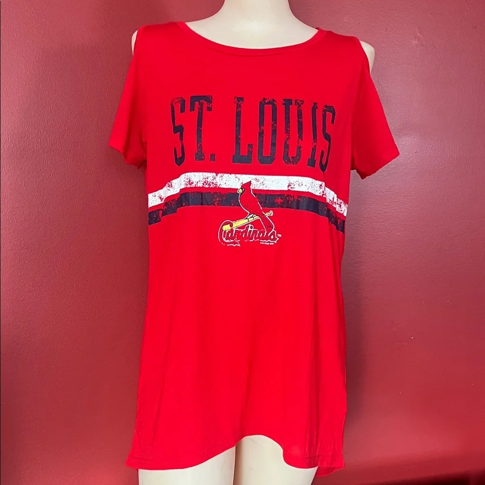 Like new G-lll 4her Red St. Louis Cardinals T-Shirt - Picture 1 of 13